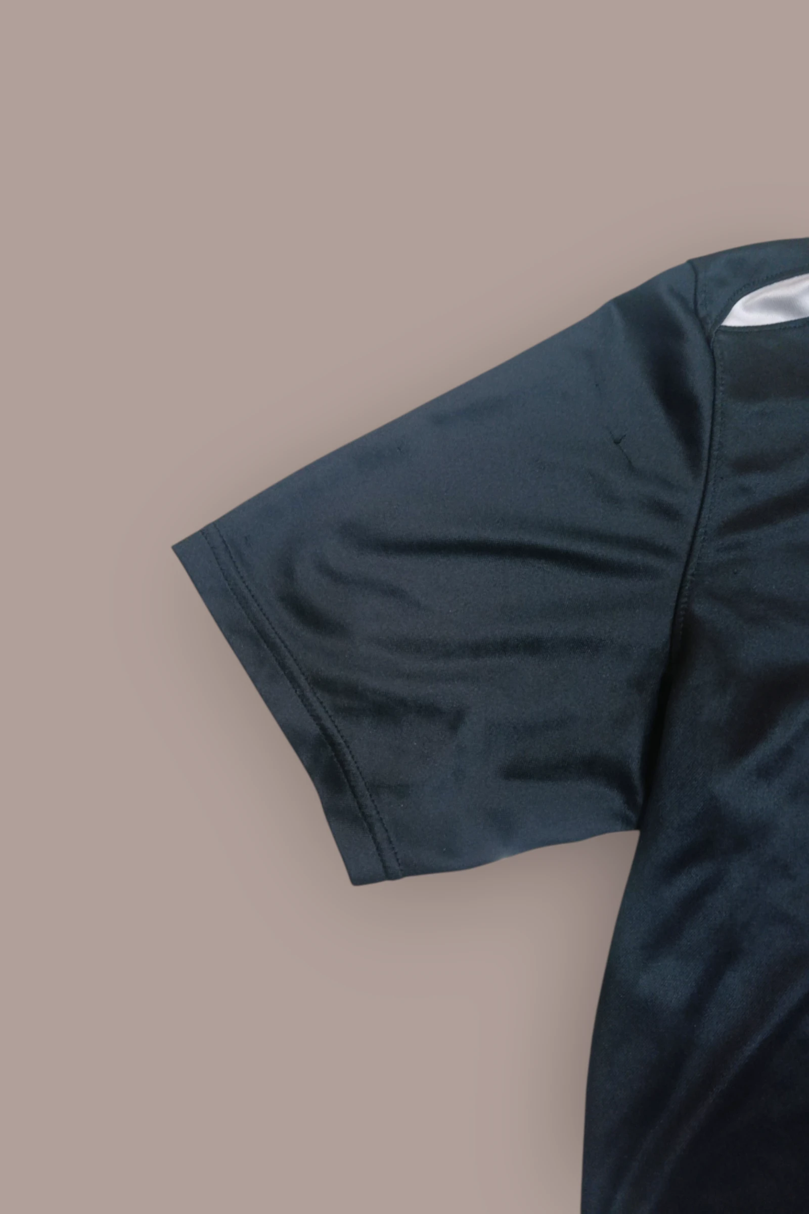 | Polo Nike Dri-Fit Homem | Cor Preto | Manga Curta | Logo Bordado | Tamanho M | – photo 6